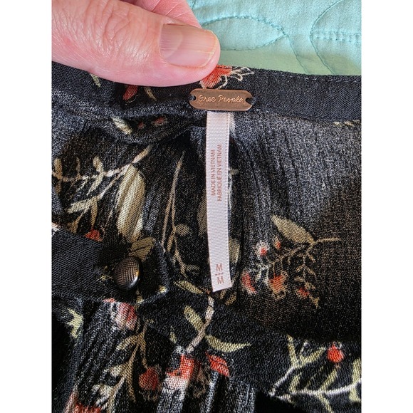 Free People Size Medium Snap Out of It Swing Black Sleeveless Floral Tunic Dress - Picture 3 of 8